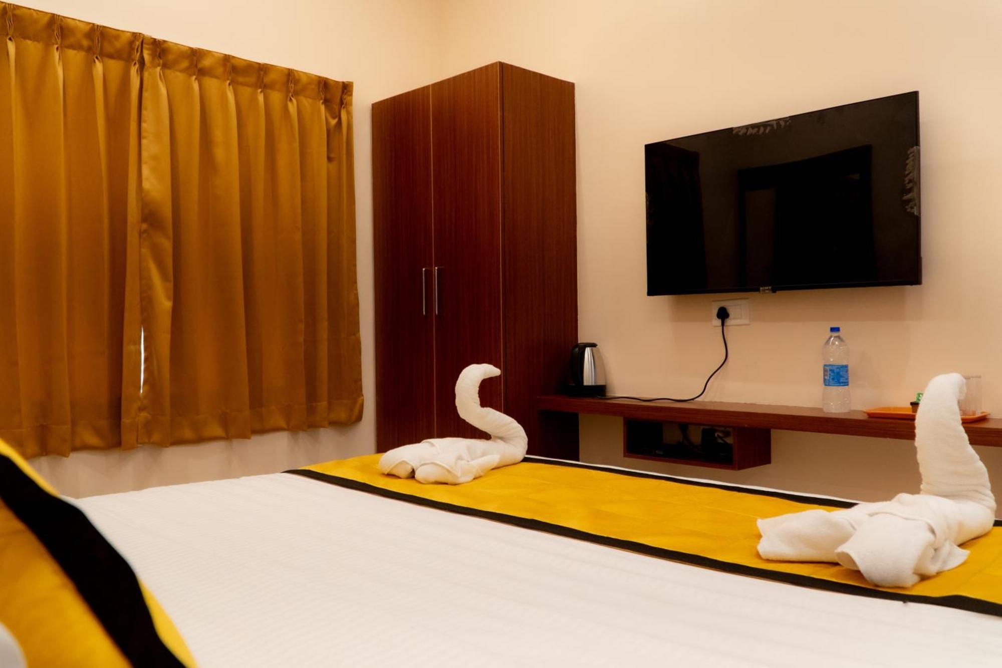 Uj Pallazzio - Business Class Luxury Hotel Тируваннамалай Экстерьер фото